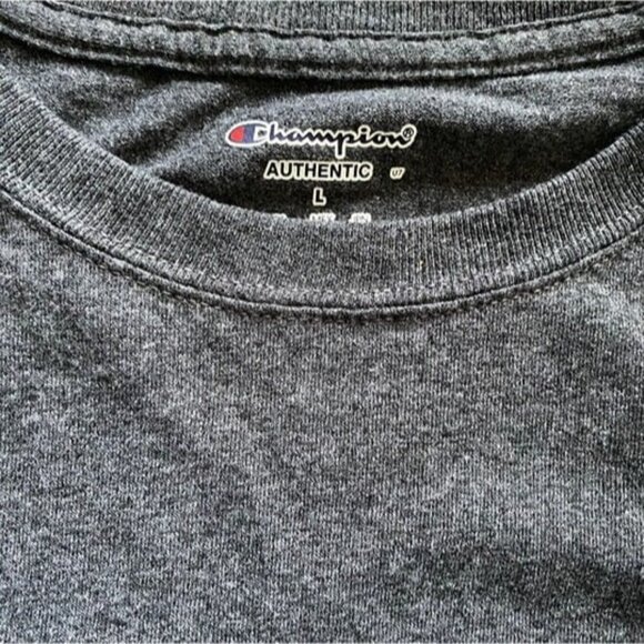 UCLA Bruin's Men's Long-Sleeve Shirt (Large) - Picture 4 of 5